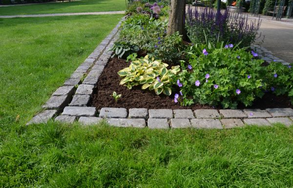 Stone Edging Installation in Chillicothe