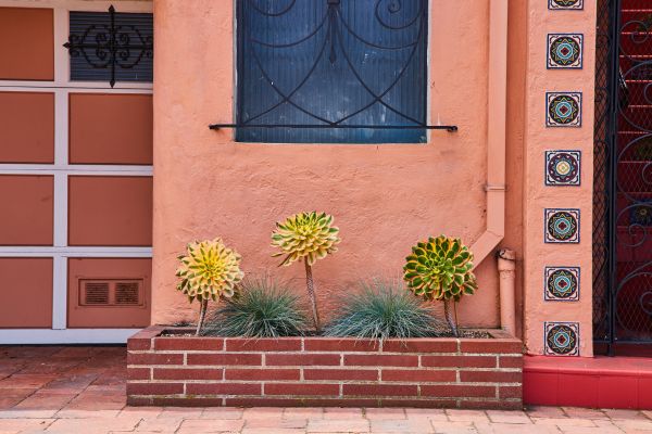 Brick Planter Installation in Chillicothe